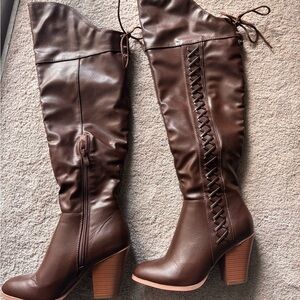 Brown Knee-High Women's Boots